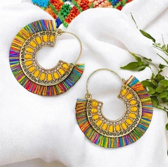 🆕️Handcrafted Vibrant Boho Hoop Earrings 🎨🌈 – Artisan Made from India - Picture 1 of 14
